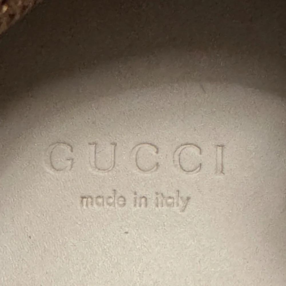 Gucci Women’s Flasktek SEGA Green removable Crystal - Picture 3 of 7